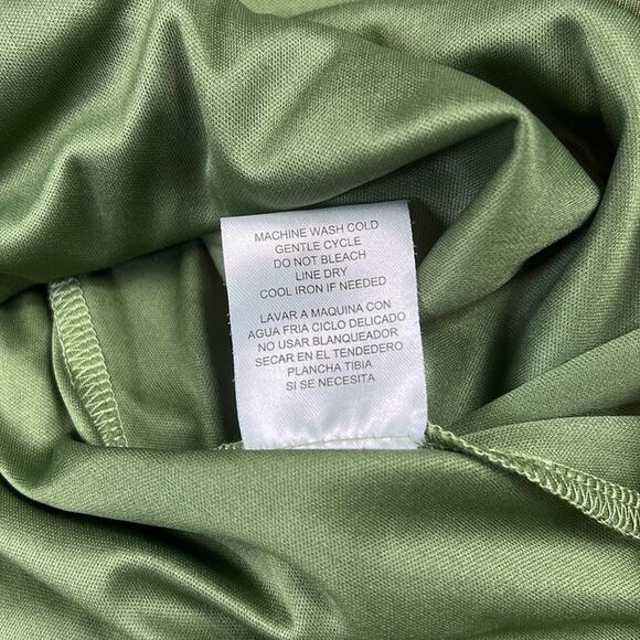 City Studio flirty gold button and green lace a line ruffle dress, size 14 - Picture 10 of 10